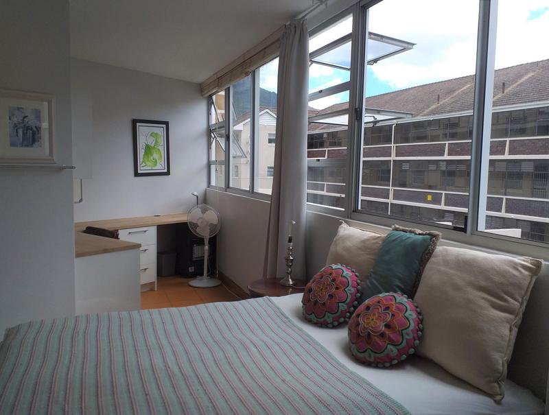 1 Bedroom Property for Sale in Newlands Western Cape